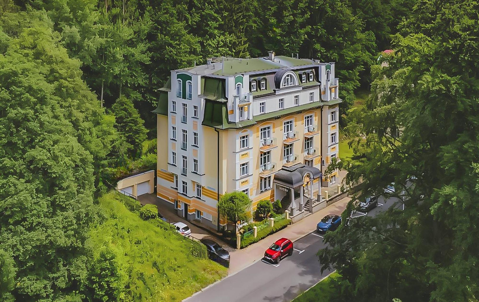 Mariánské Lázně Spa & Wellness Hotel Silva מראה חיצוני תמונה