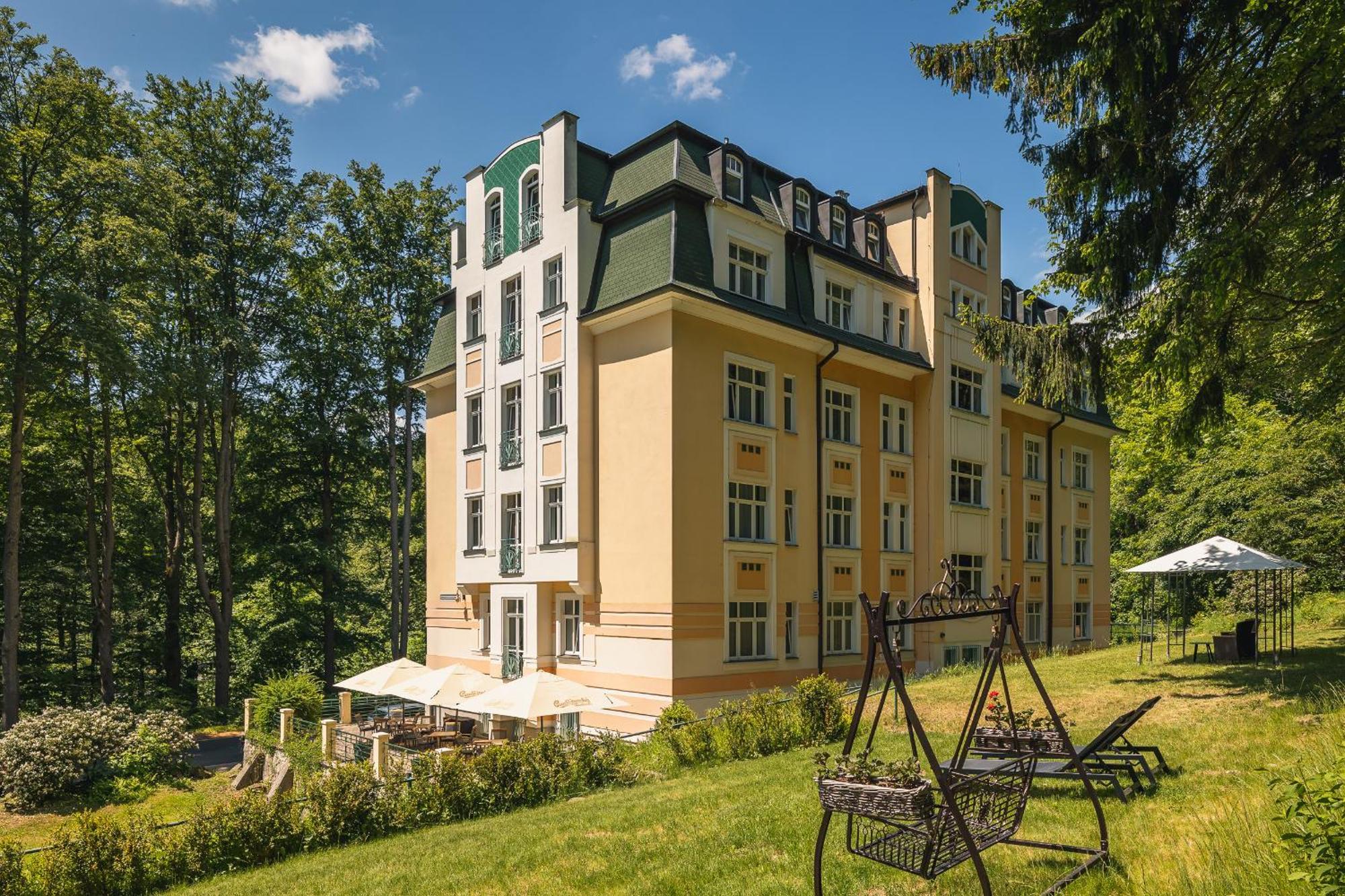 Mariánské Lázně Spa & Wellness Hotel Silva מראה חיצוני תמונה